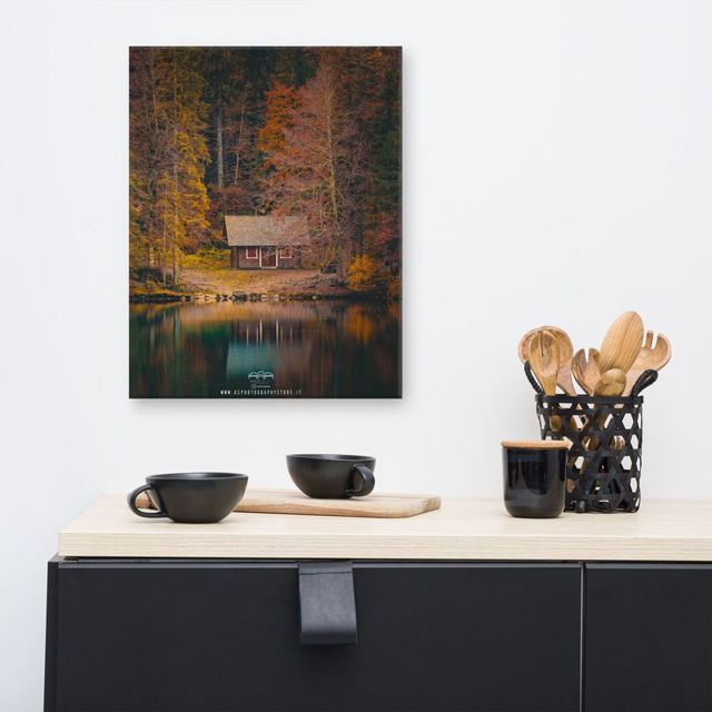 Canvas house autumn