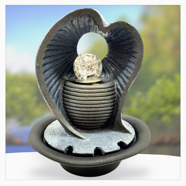 "Coeur" - Fontaine en résine 29 cm