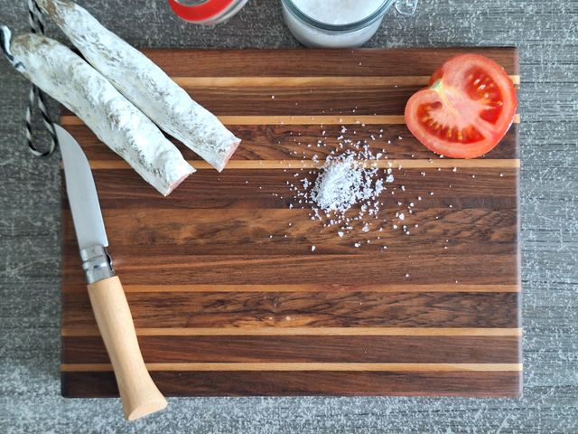 PLANCHE À DÉCOUPER N°107