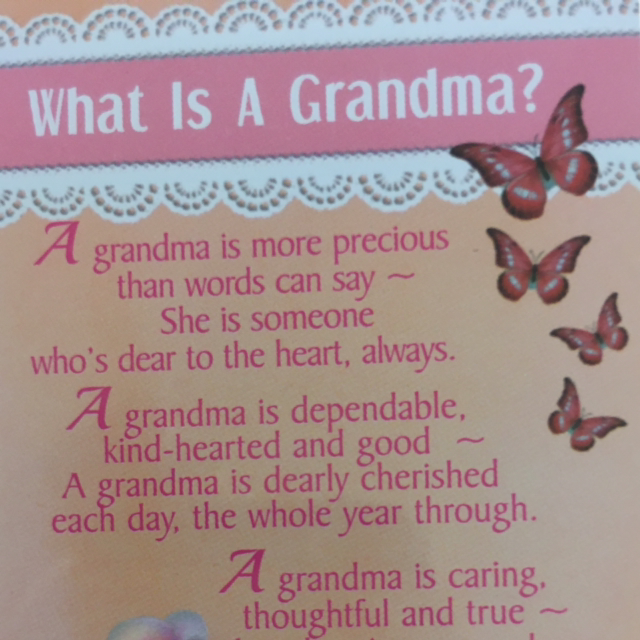 Special Thoughts Poems What is a Grandma? (Credit Card Size) 
