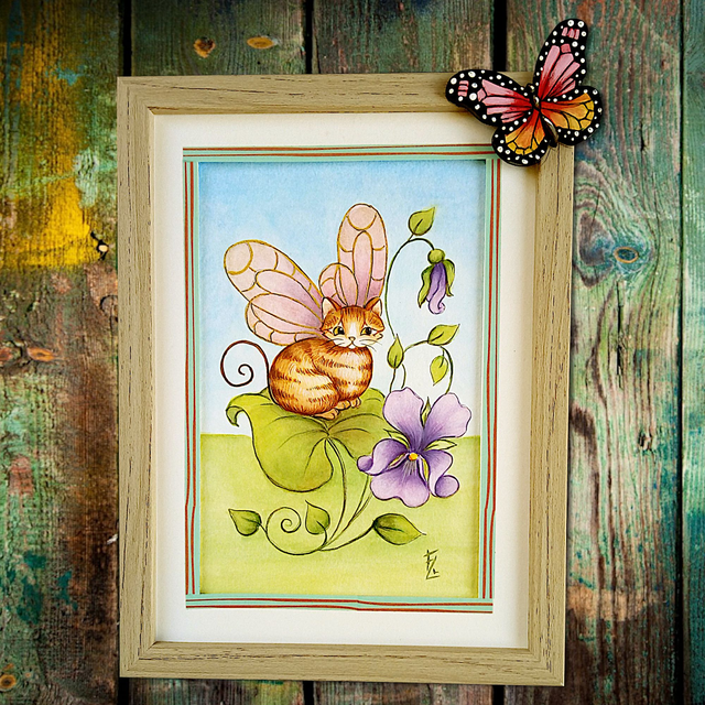 Chat ailé aux violettes