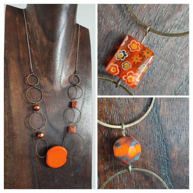 U-Sautoir tons orange 🍊 perles de verre mille Fiori, anneaux bronze, réglable, pièce unique 