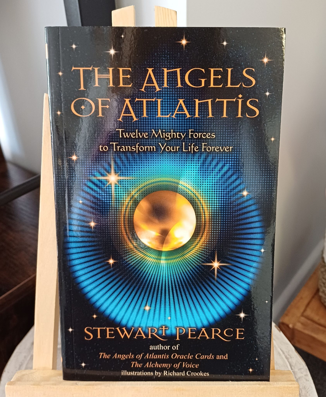 The Angels of Atlantis by Stewart Pearce