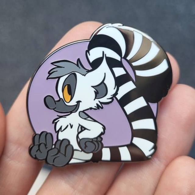 Kiki LE glow in the dark pin