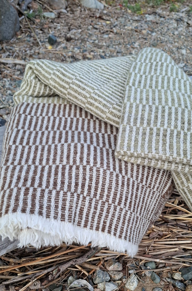 Villapeitto – Suomenlampaanvilla, Simosta