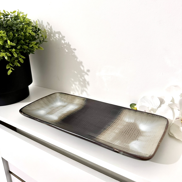 Stoneware Ombré Tray Decorative Soap and Key Holder Ceramic Dish for Bathroom or Entryway Organisation