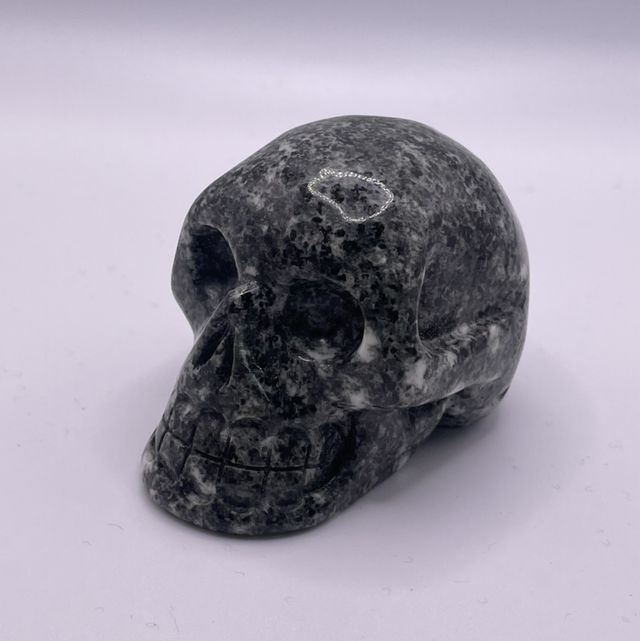 Presolite Skull