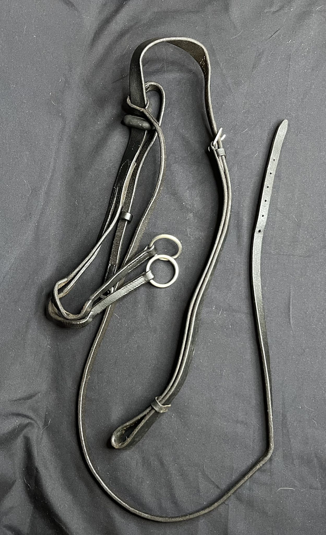 Martingale cuir noir Cheval