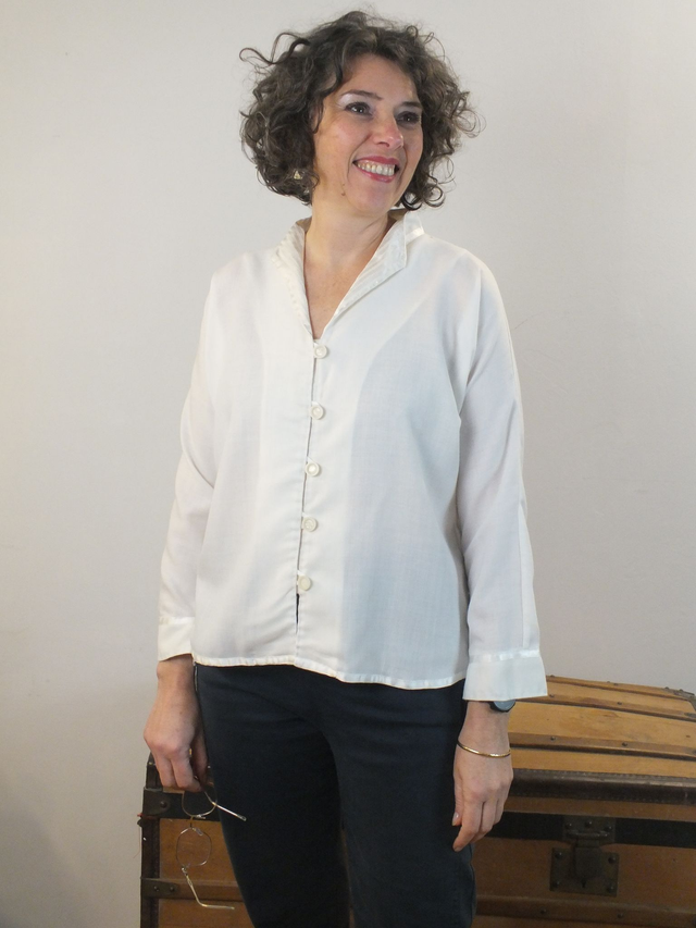 Chemise en étamine de laine ivoire