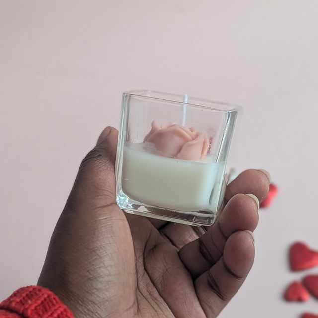 🕯️ Mini bougie rose pastel 40g – Jasmin