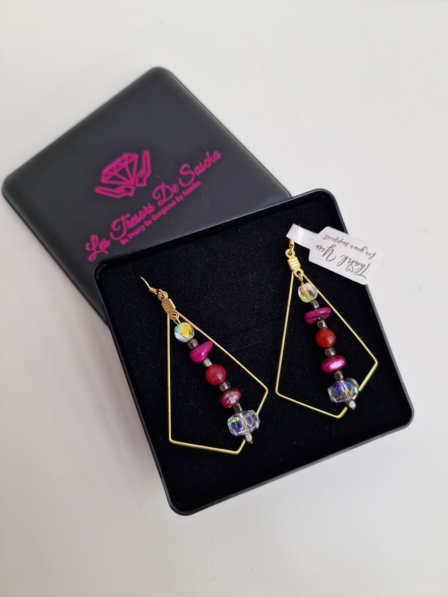 Boucles D&#039;oreilles Acier Doré Perles Coquillage Hématite Cristal