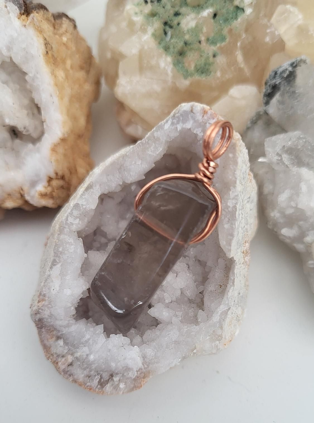 Smokey quartz pendant - small