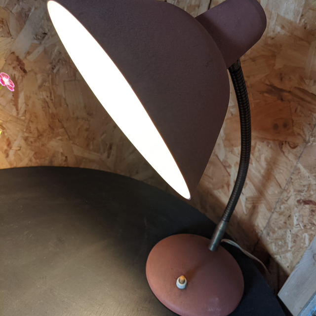 Lampe de bureau rose