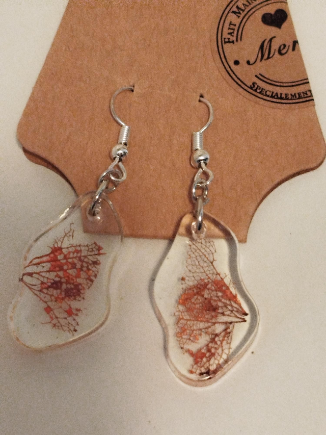 Boucle d'oreille vague petit modèle hortensia orange brillant 