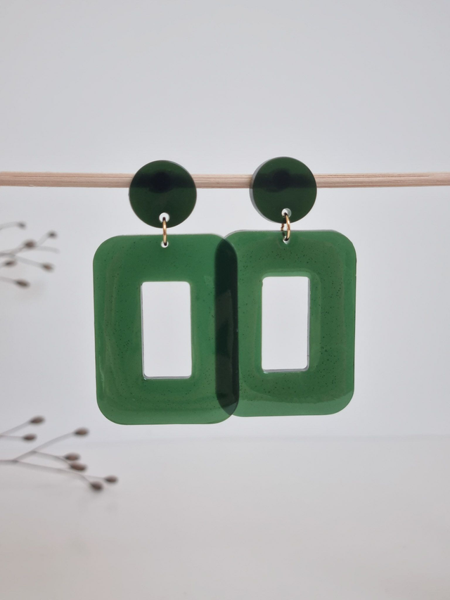 Grand rectangle : Kaki