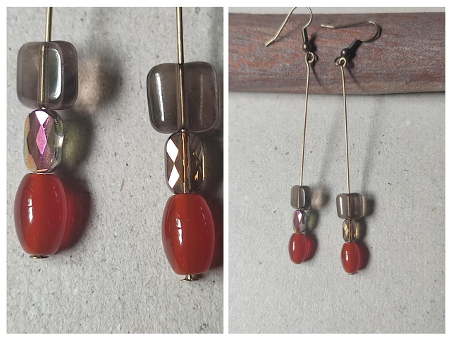 Boucles d&#039;oreilles longues agate orange et perles en verre, laiton bronze pièce unique sans nickel 