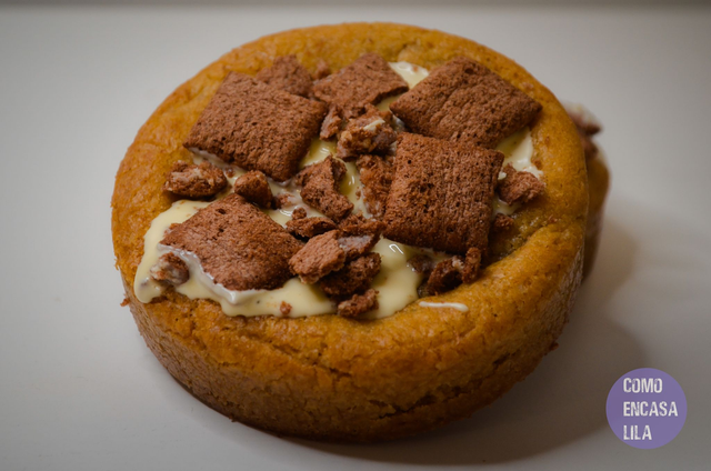 Crumbl Cookie Cereales Rellenos de Leche