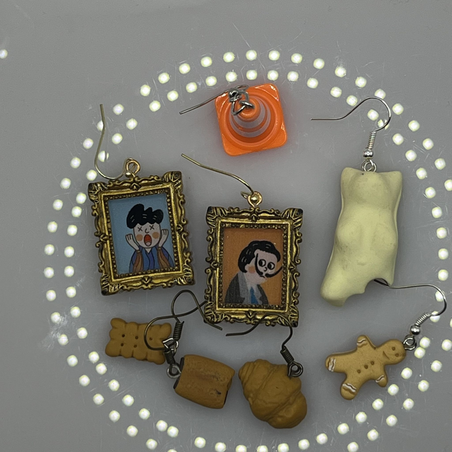 Boucles d’oreilles « fantaisie »