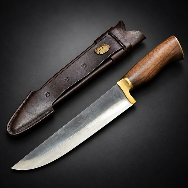 Faca Churrasco Elmo Brut Forge Cabo Madeira Nobre Bainha 9 Pol