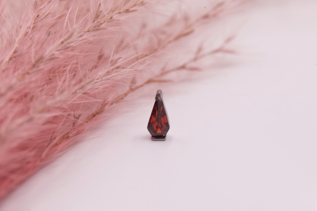 Embout Diamond Cut V4 rouge 