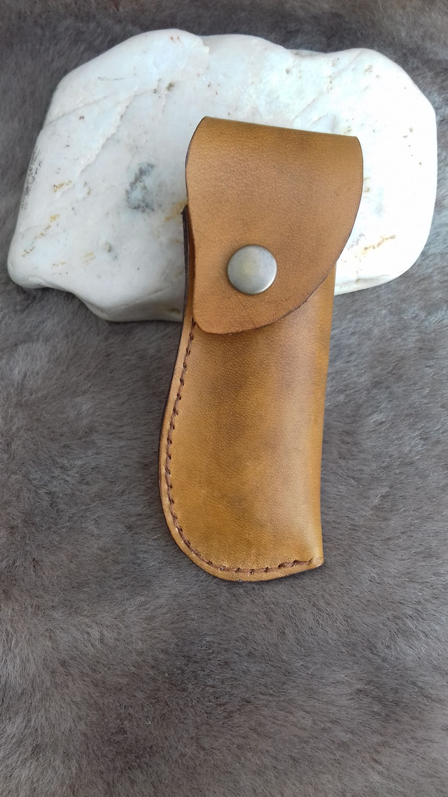 Etui à couteau en cuir pour couteau pliant de 10 cm de long à porter à la ceinture