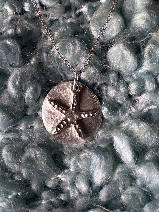 Fine Silver Starfish Disc