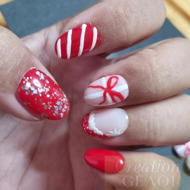 Christmas olivia little oval S création sur commande délai de 7jours