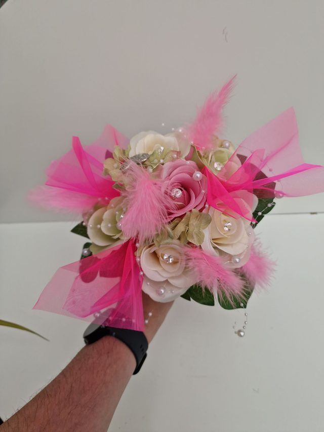 Bouquet De Mariée Roses Tulle Perles Plumes Dentelle