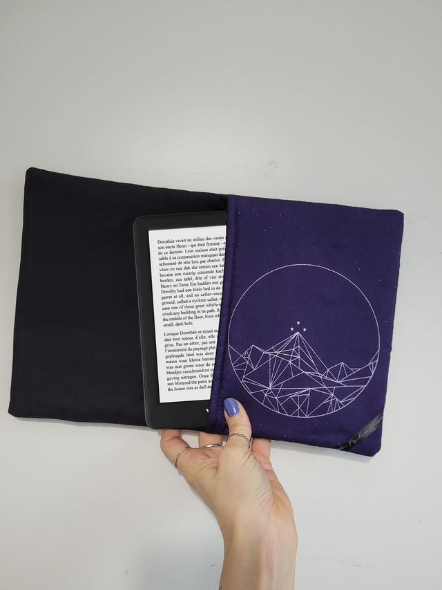 Etui liseuse rembourré : Acotar