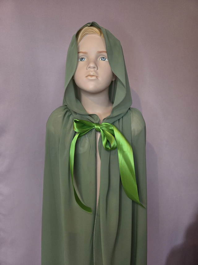 Cape de déguisement verte à ruban vert