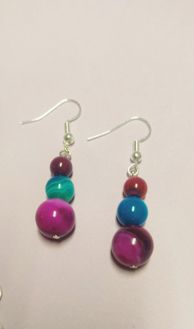 Pinkki ja sininen Akaatti korvakorut 