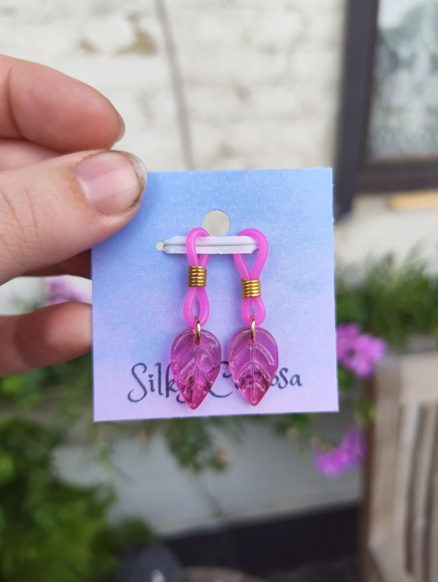 leaves 🍃 glasses charms