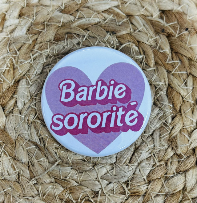 Badge Barbie sororité