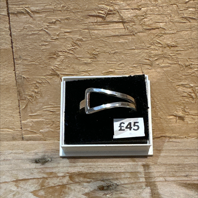 Silver Ring 