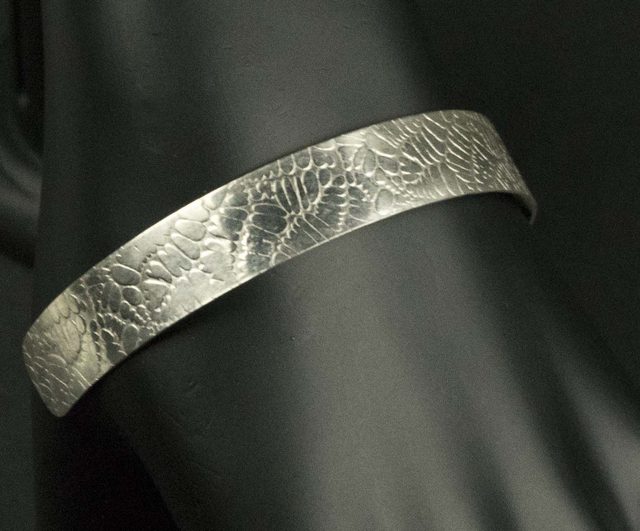 Silver &quot;Pebblestone&quot; Printed Cuff