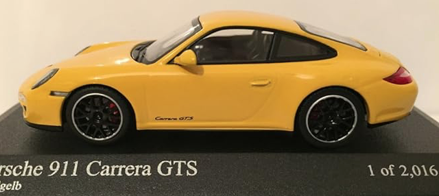 Porsche 911 Carrera GTS 997.II Minichamps 1:43