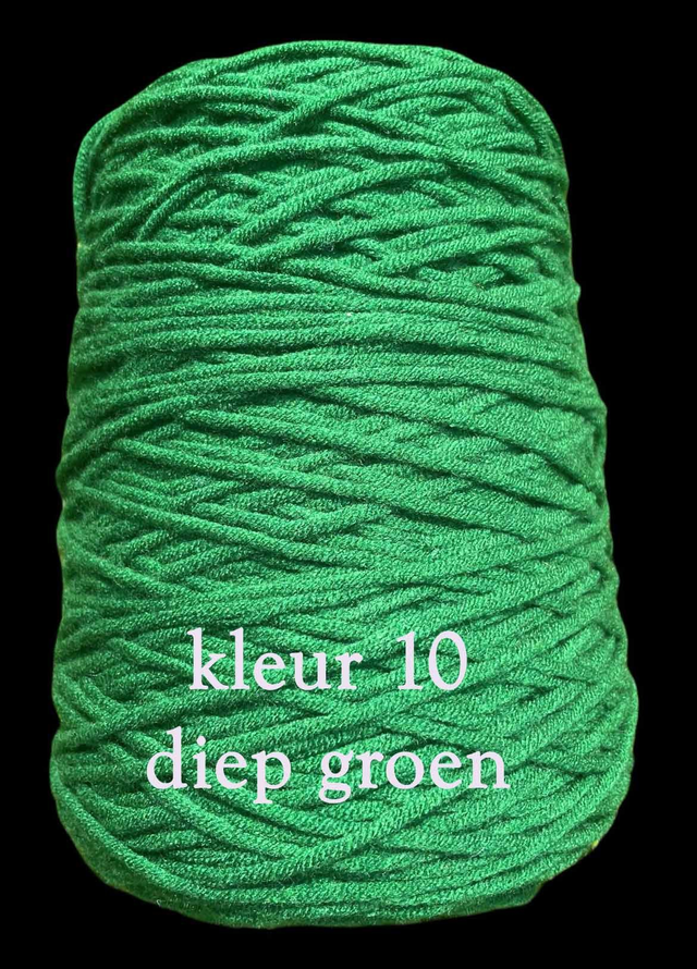 Tufting Yarns 400 gram 8 draads dik