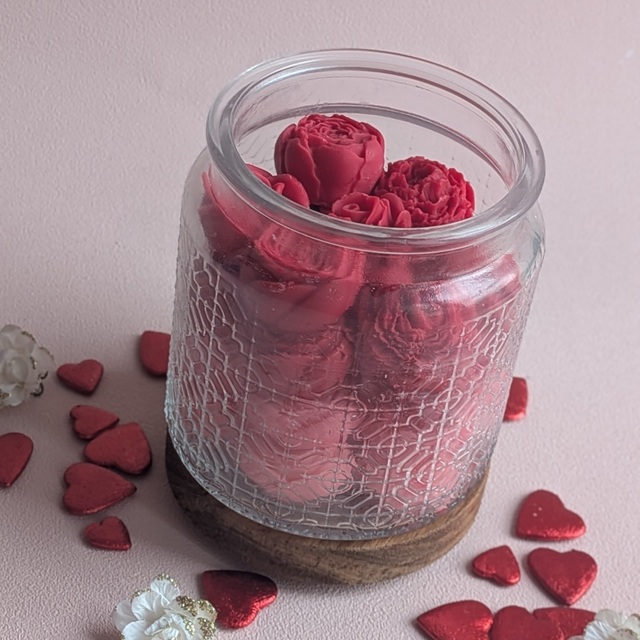 🌸 Coffret de 28 fondants – Linge Frais