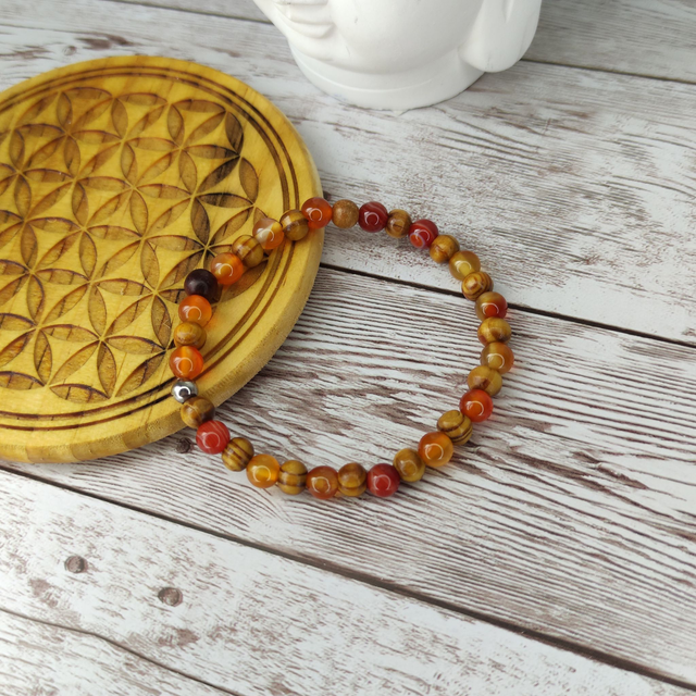 Bracelet lithothérapie &quot;Cornaline et Bois&quot;