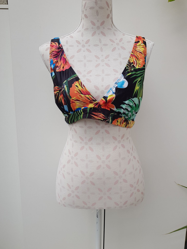 Haut Maillot De Bain Bikini Floral Taille XL (EU44)