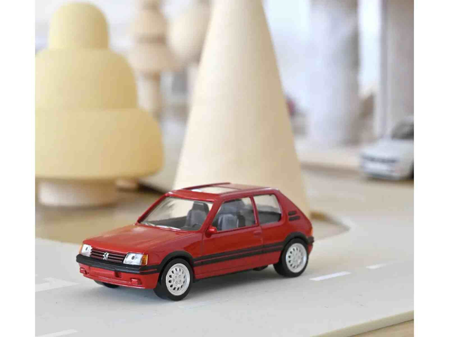 Peugeot 205 GTi 1986 Rouge Vallelunga Norev 471713 1/43