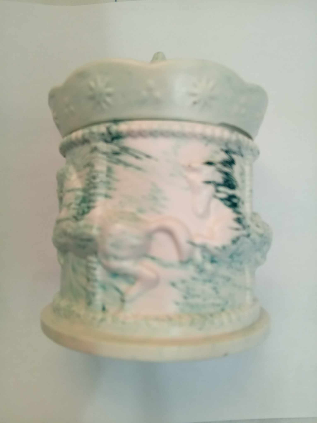 boite carrousselle en jesmonite 