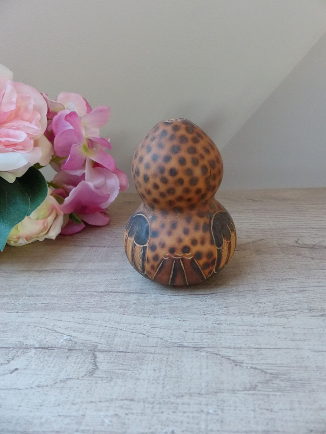 Ancienne Calebasse Courge péruvienne chouette hibou finement gravé collection artisanat vintage