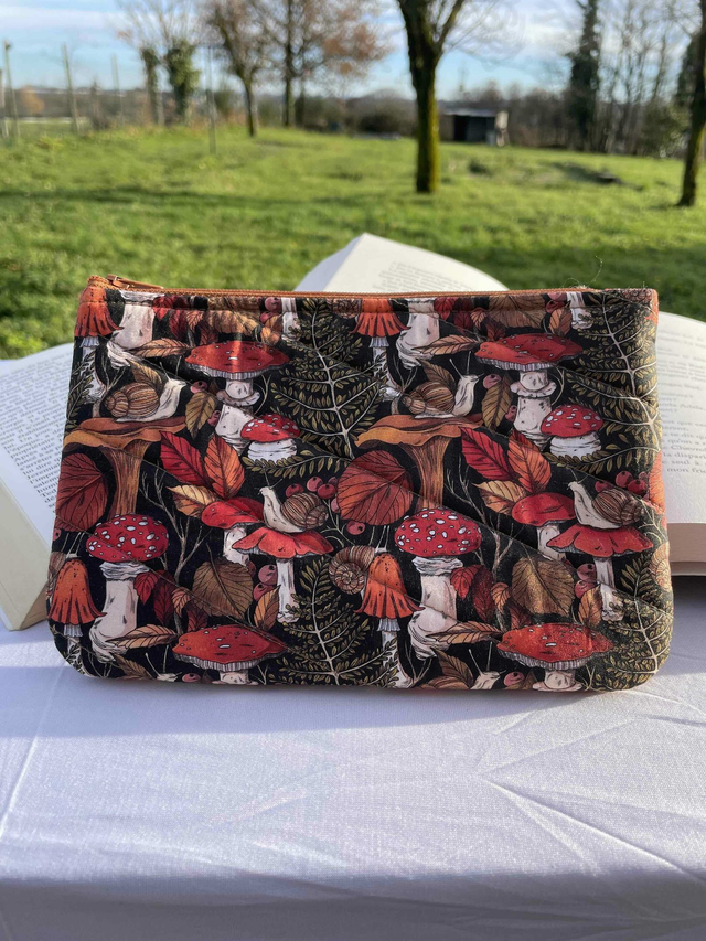 Pochette plate zip champignon
