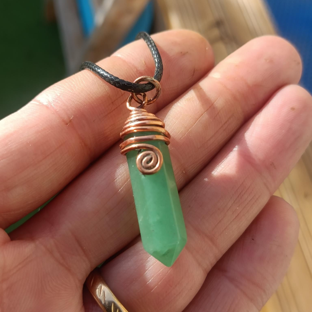 Pendentif crayon aventurine verte 
