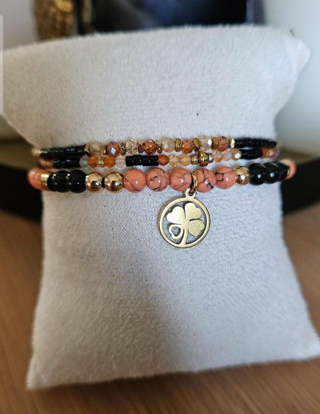 Bracelet triple rangs pendentif trèfle 🍀 