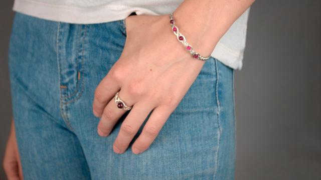 Bracelet tressé 5 agates roses
