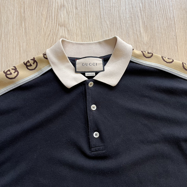 Gucci polo size XL preowned 