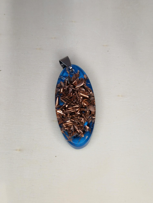 Orgonite, pendentif / 043