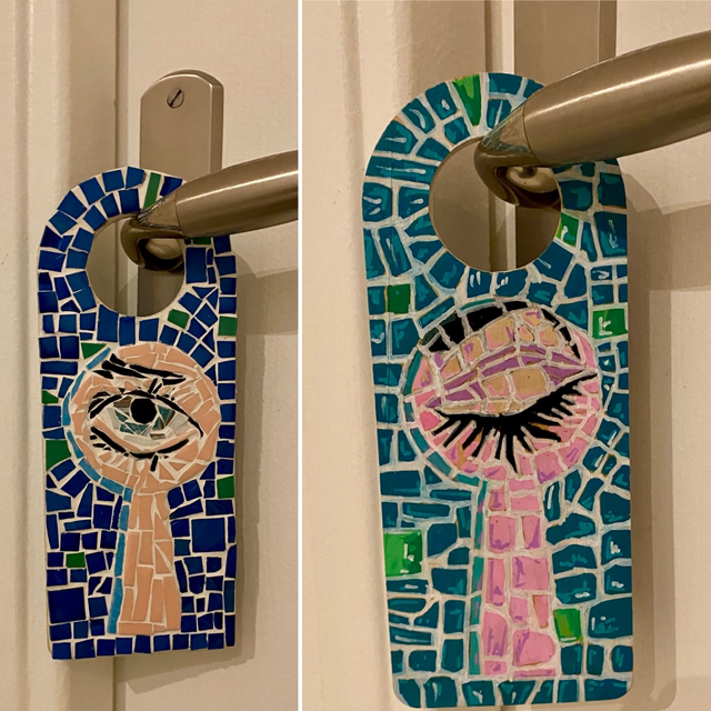 Accroche porte bleu 🚥